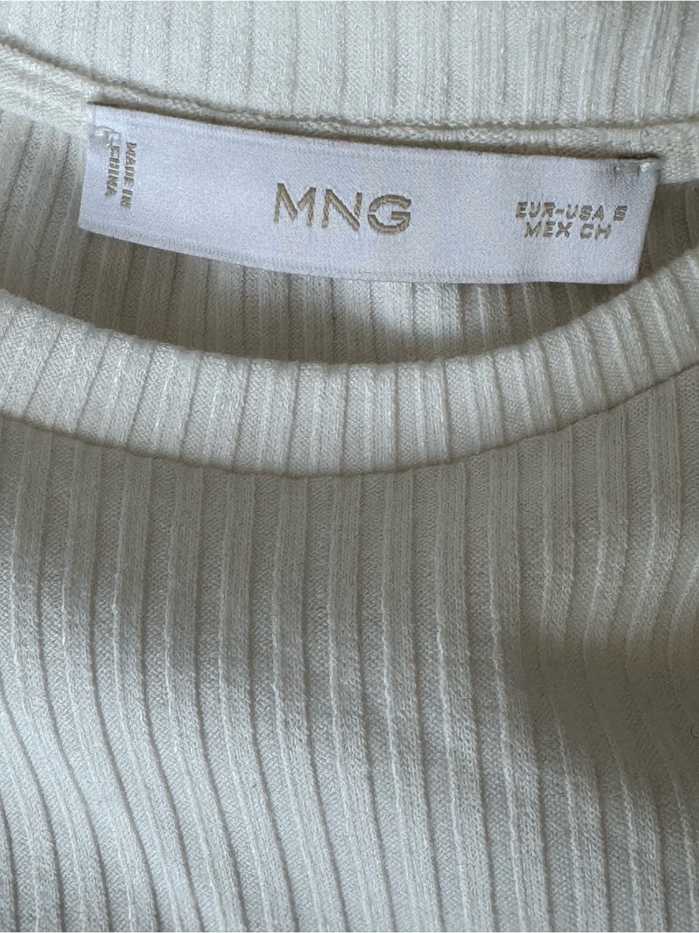 Mango - Picture 6 of 7
